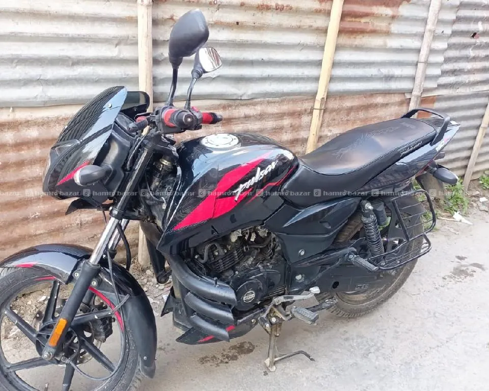 144 lot single hand pulsar 150 like brand new 4