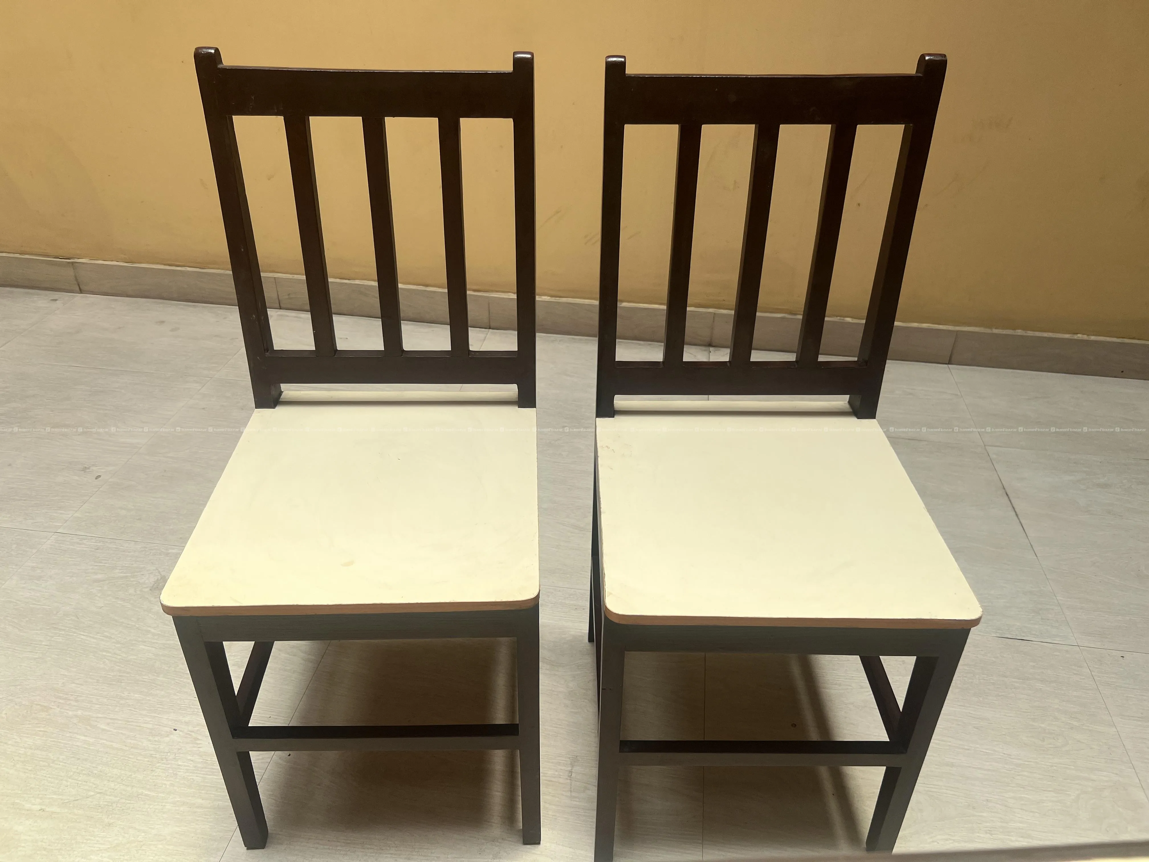 Table and chair set 2