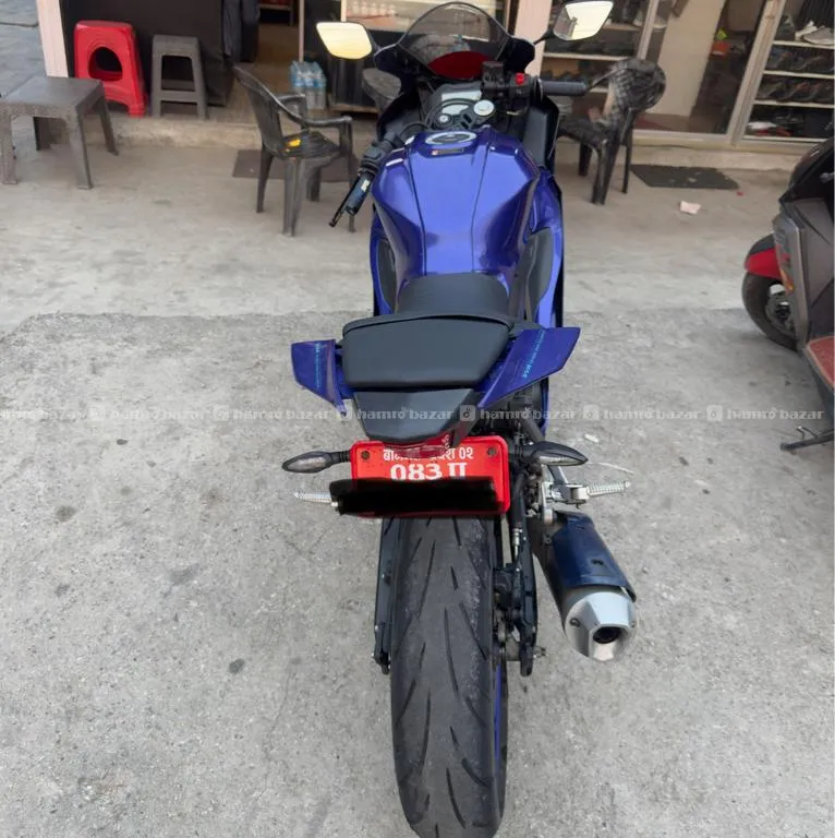 R15 3