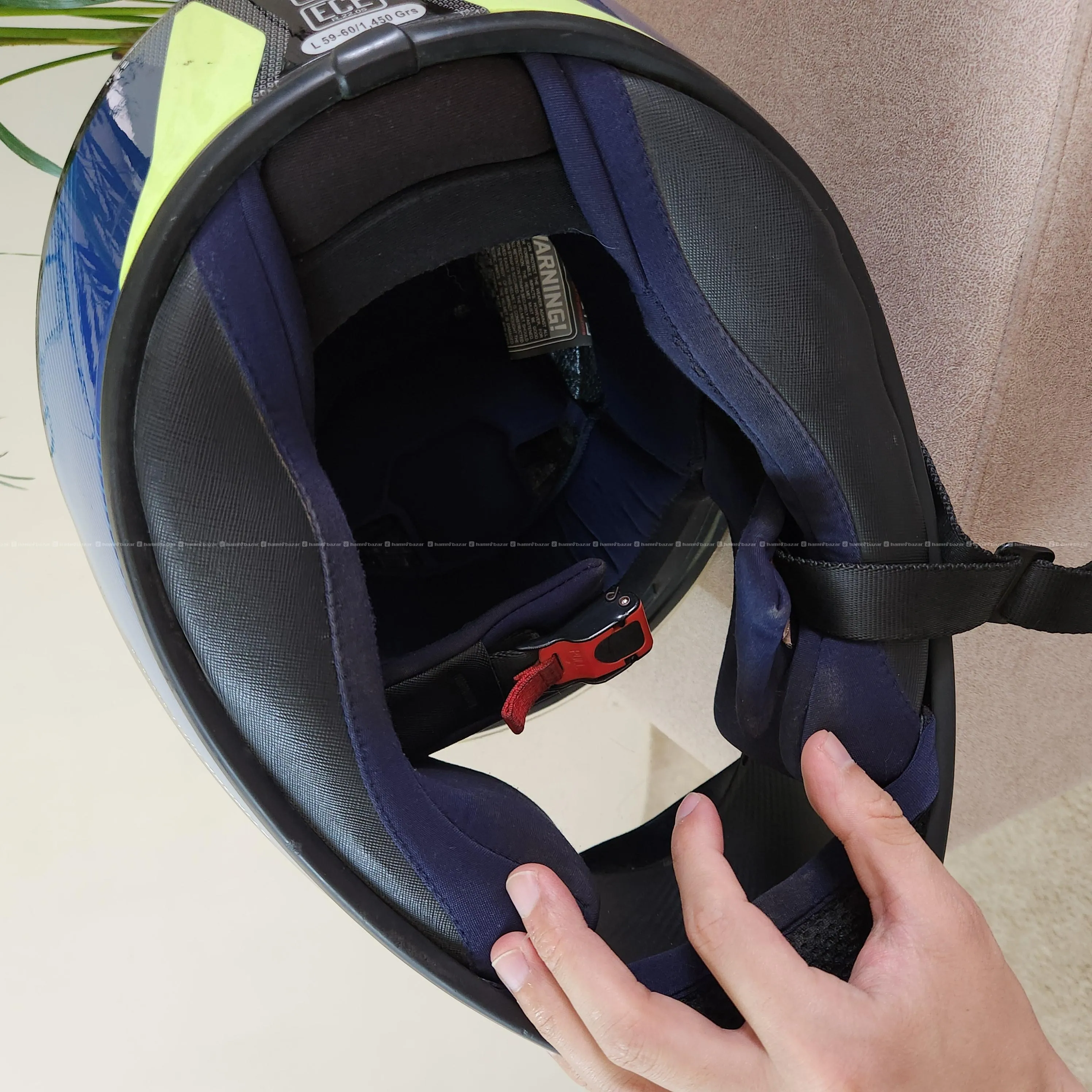 Like New Less Used MT Stinger Helmet 2