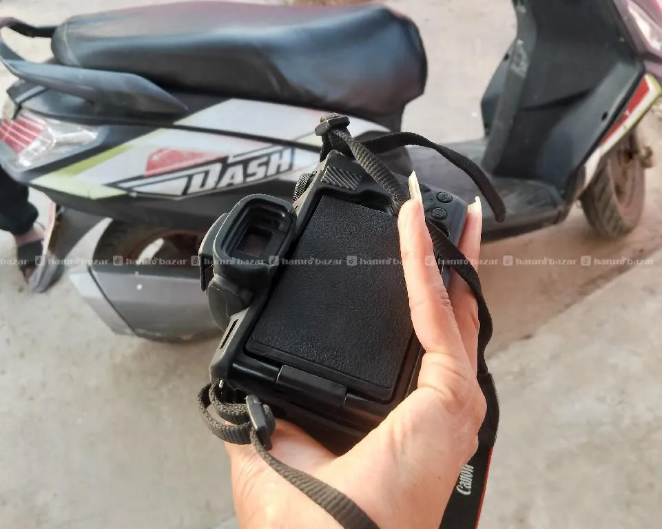 camera + zoom lens sell 6