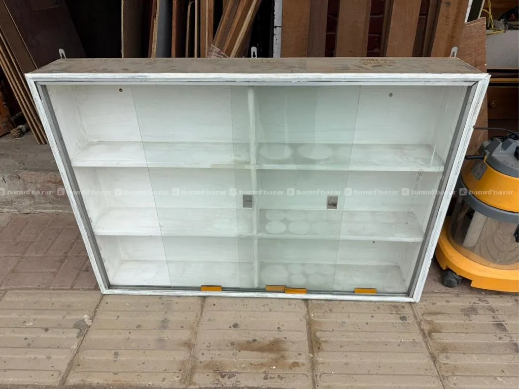 Glass Showcase/ Rack 2