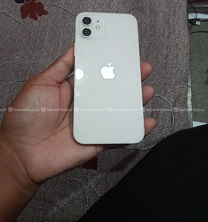 iPhone 12 5