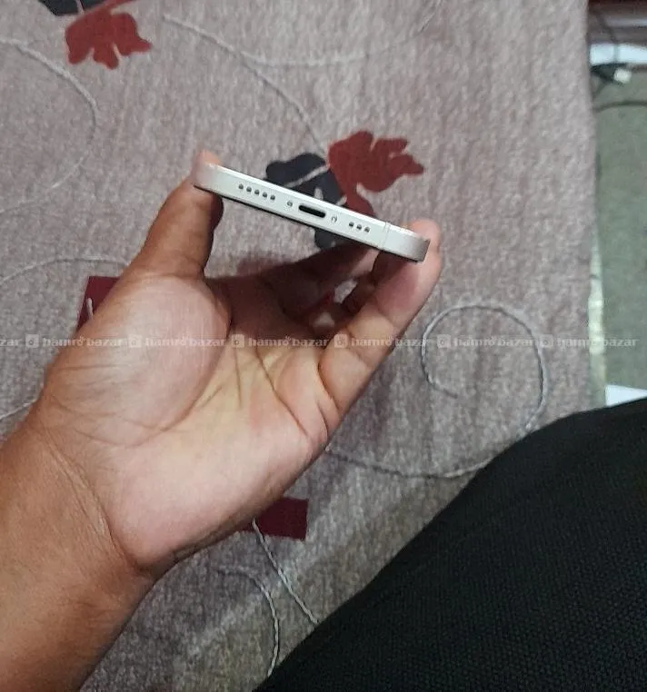 iPhone 12 7