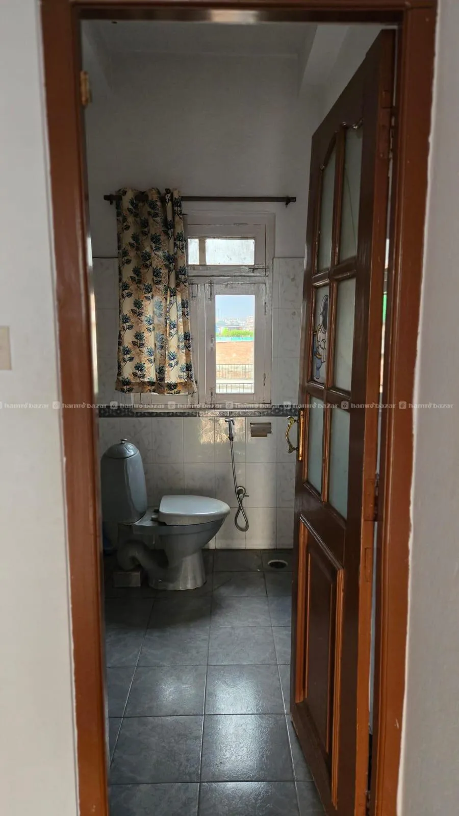Flat on rent at Baluwatar 3