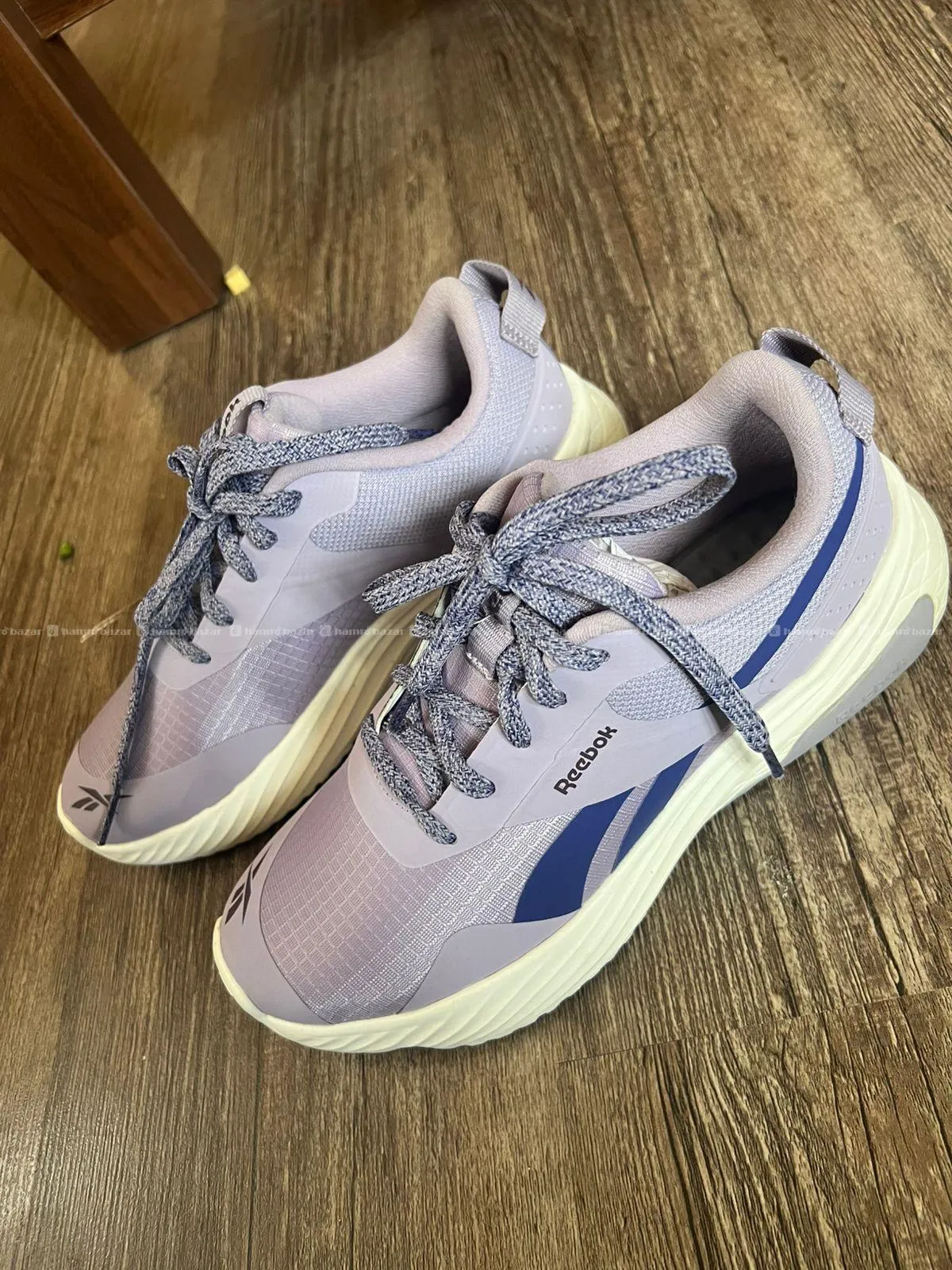 Sports shoes ( Rebok) 3
