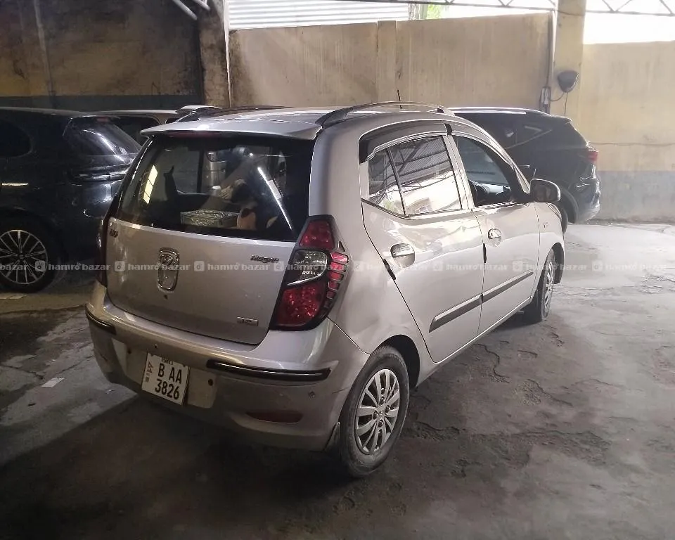 i10 megna 2