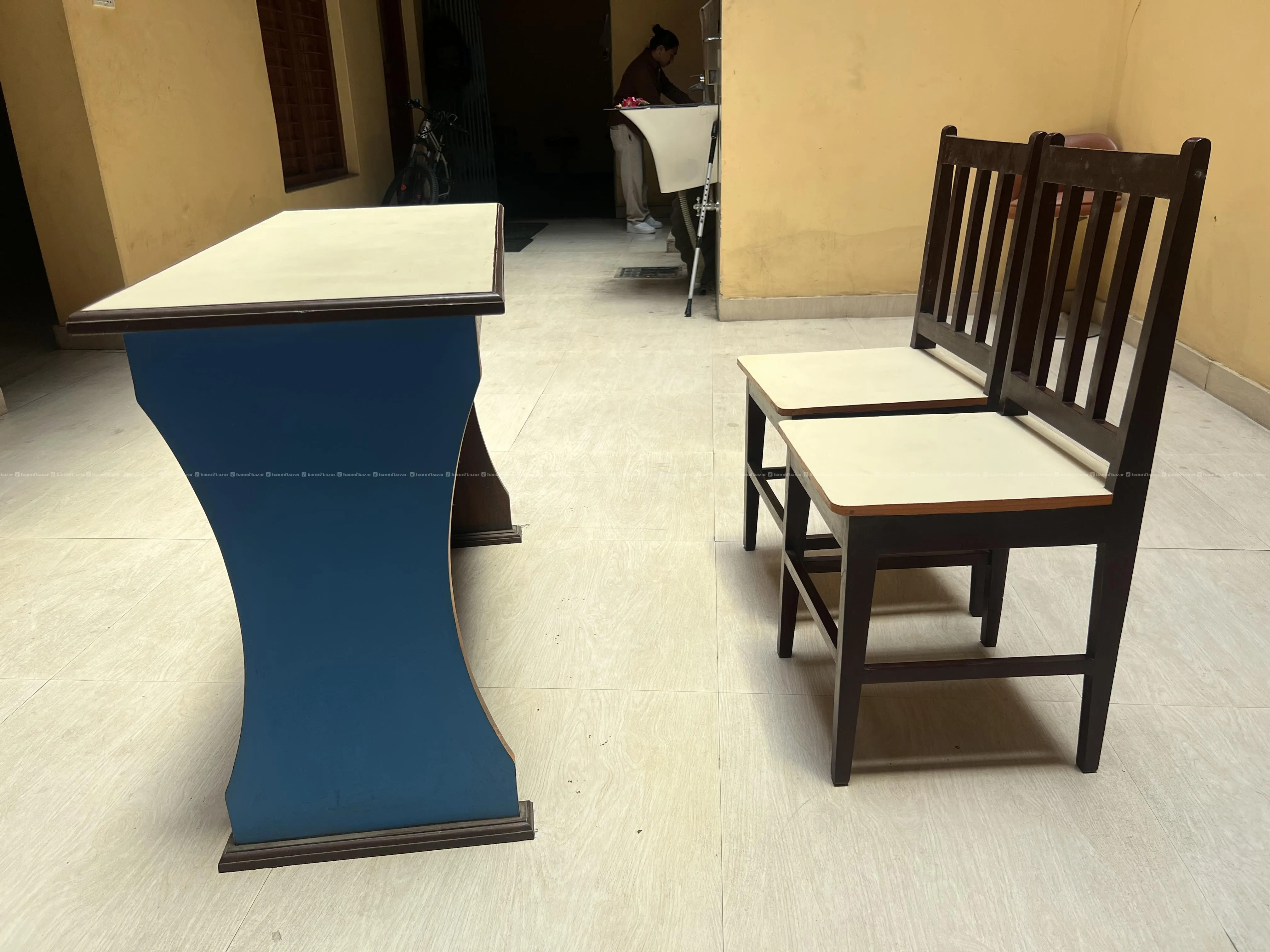 Table and chair set 5