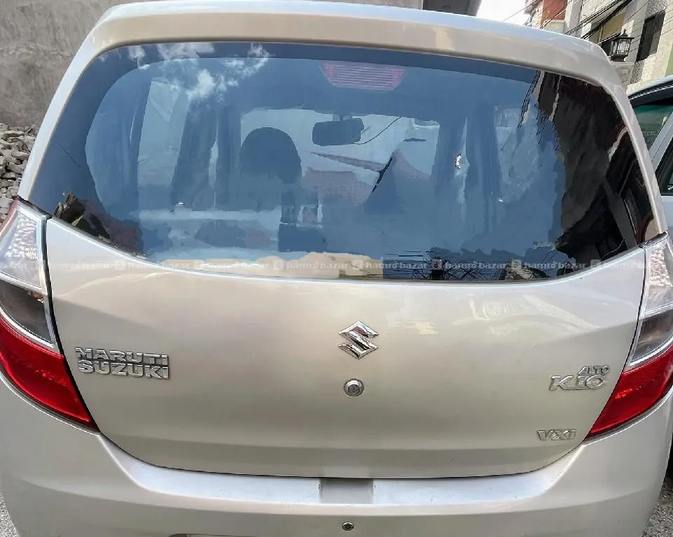 Car on Sale 3