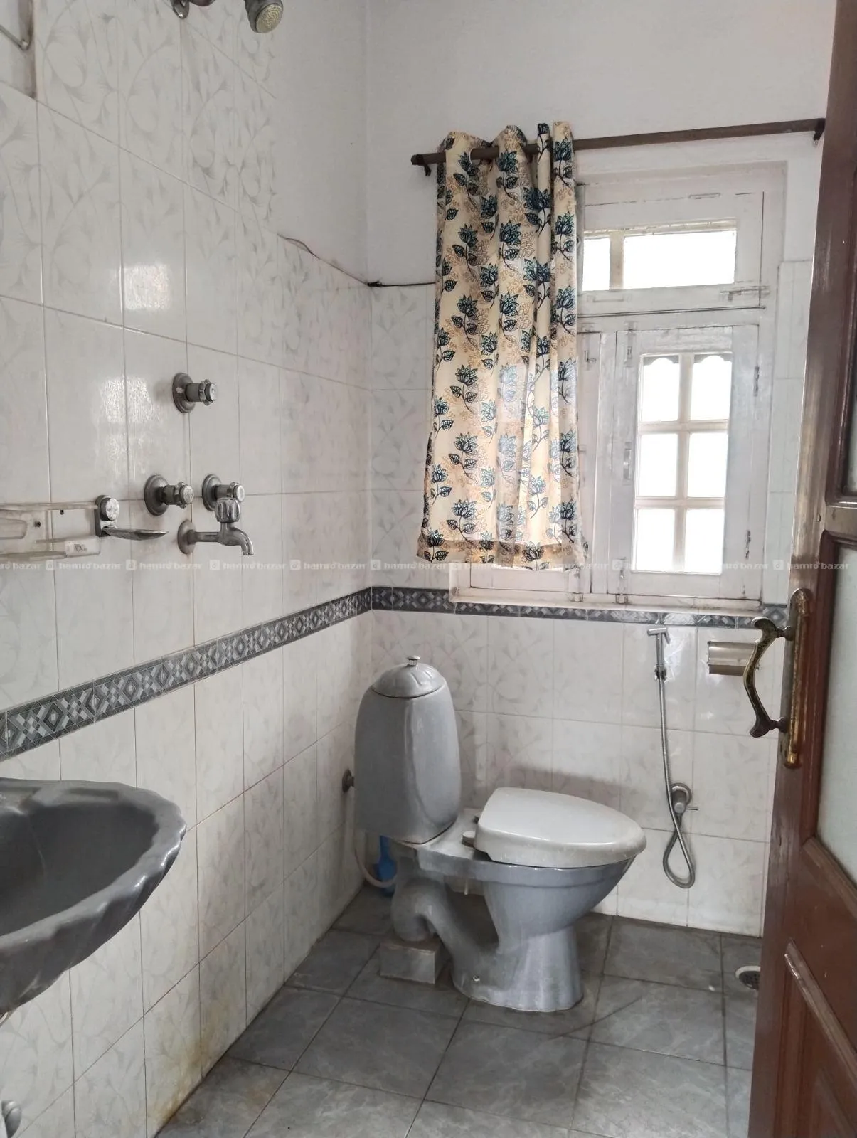 BALUWATAR 2BK FLAT RENT TOP  FLOOR 5
