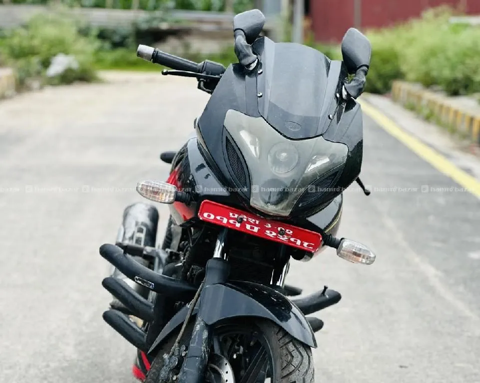 pulsar220 - 011 lot 9818846575 or 976-8397661 3