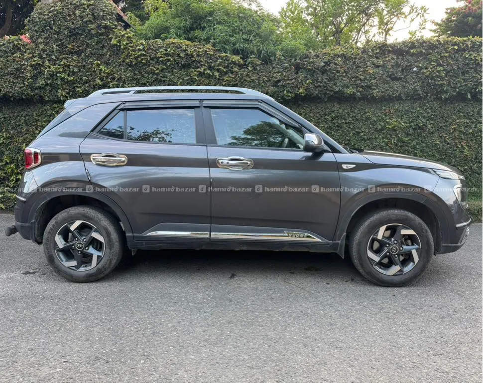 Single Owner | Hyundai Venue S 2021 | 26,700KM Run 7