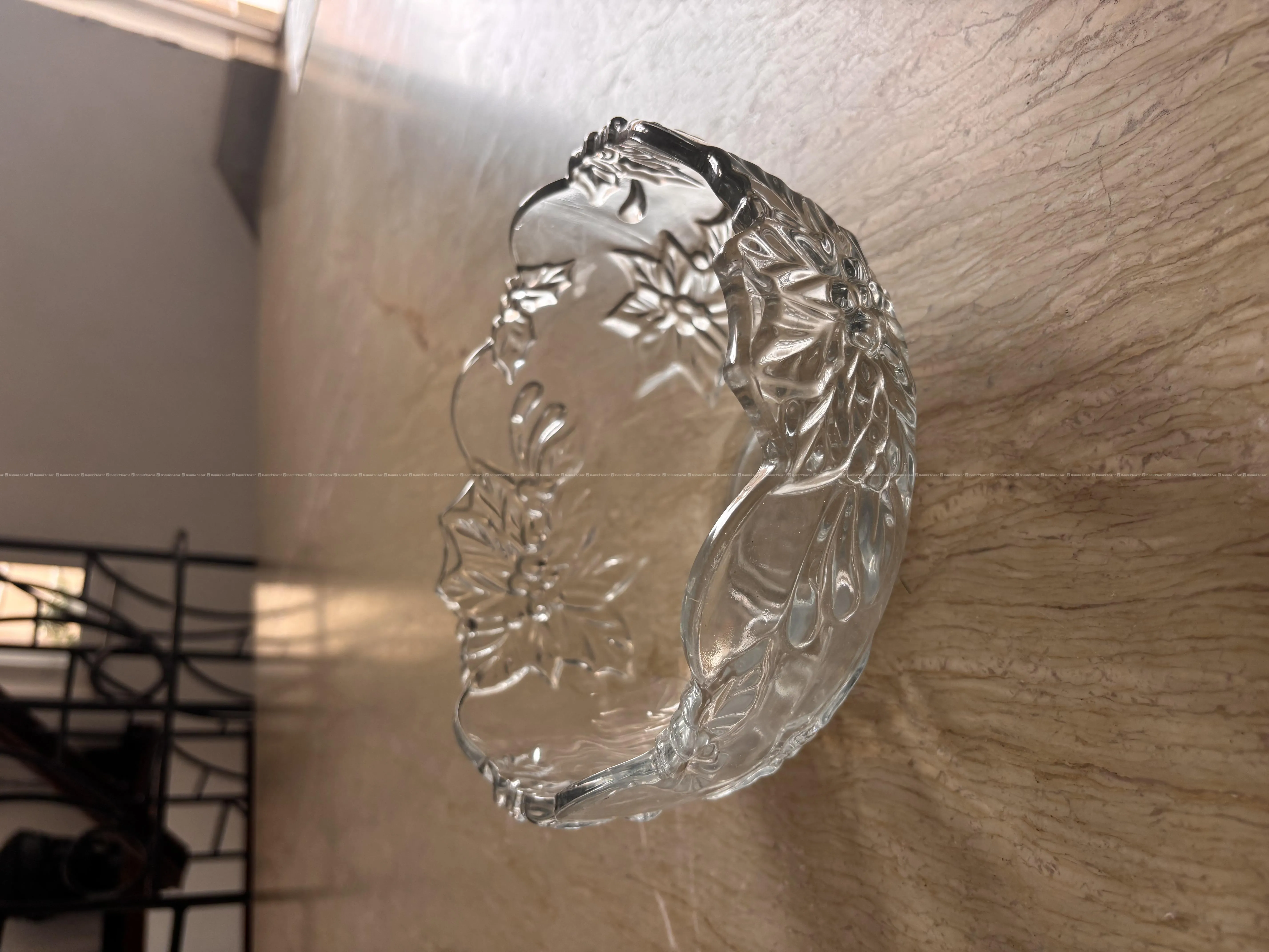Glass bowl with floral design 3
