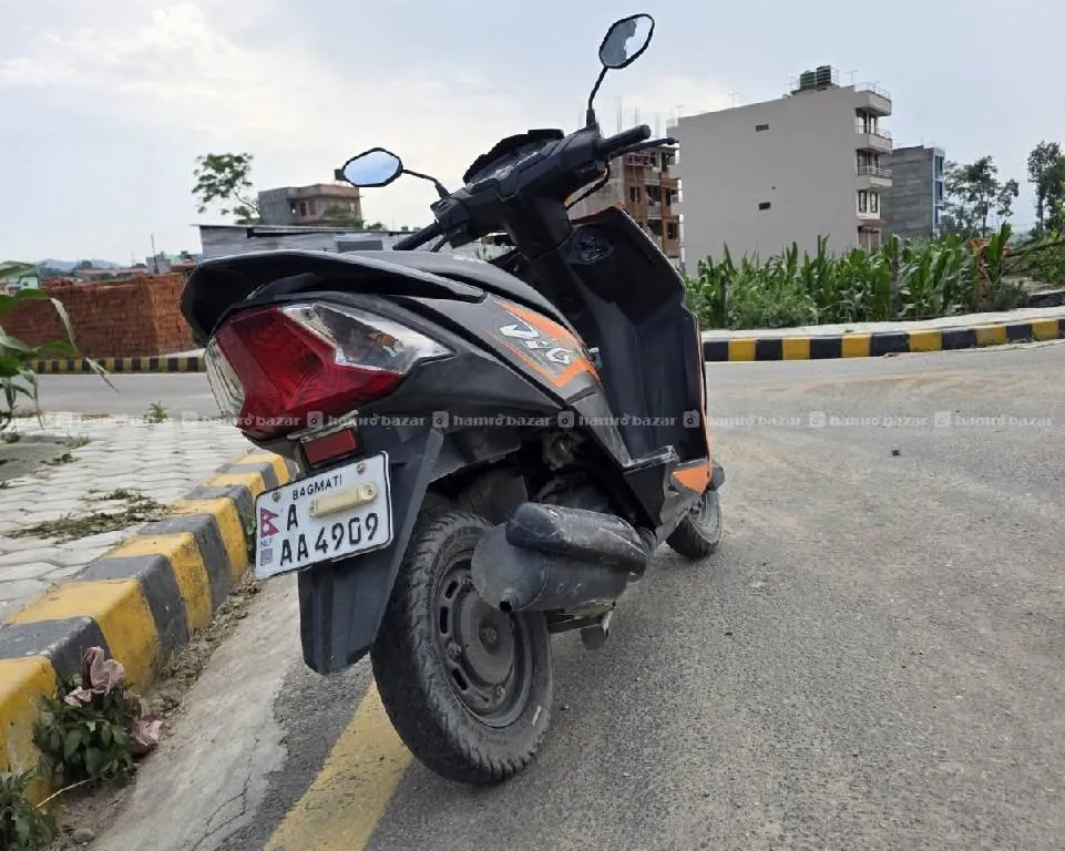 honda Dio - 004 lot single hand 2