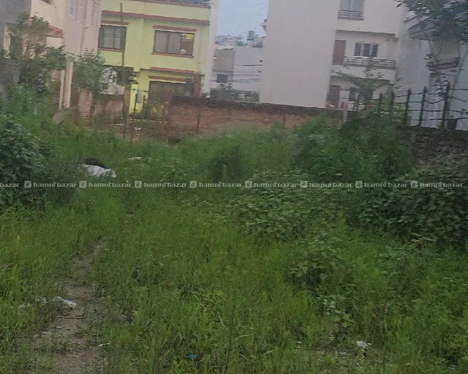 land for sale( near by James college) 2