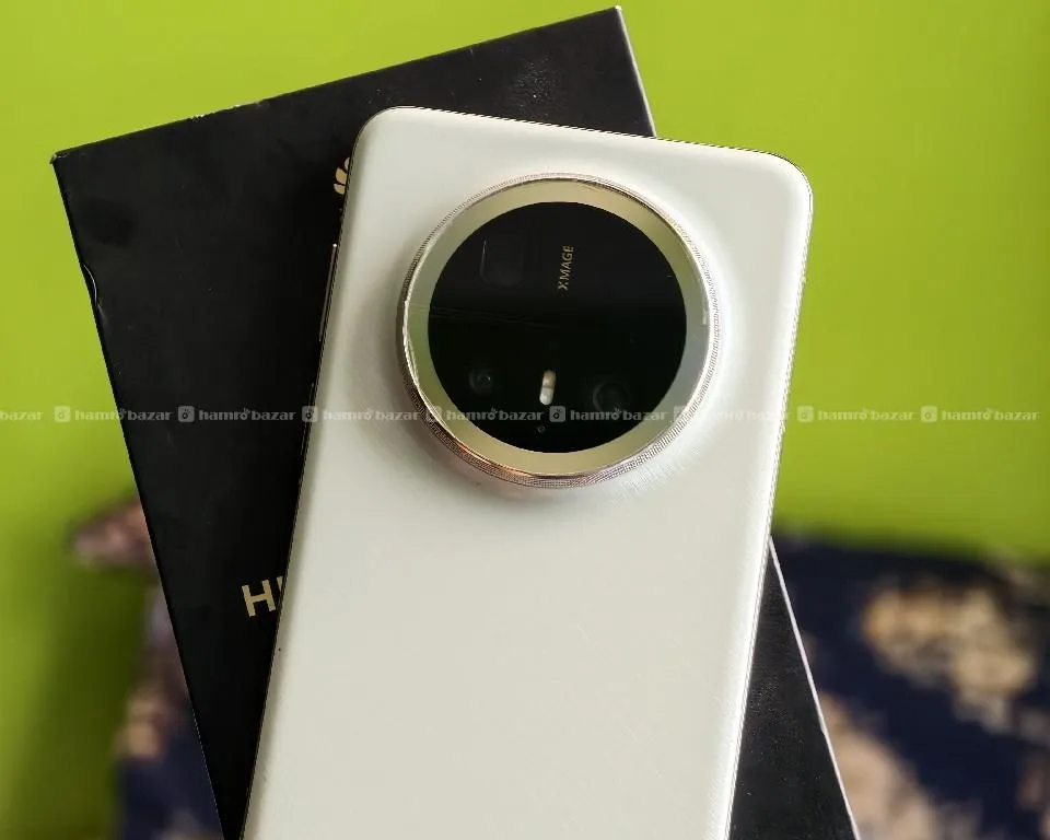 Huawei mate 70 pro plus with box 2