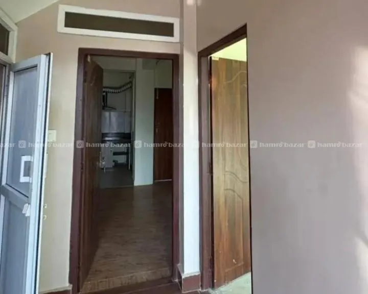 Flat available 2