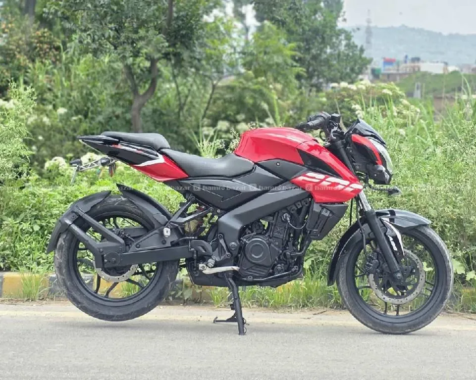 ns200cc - 84 lot 3