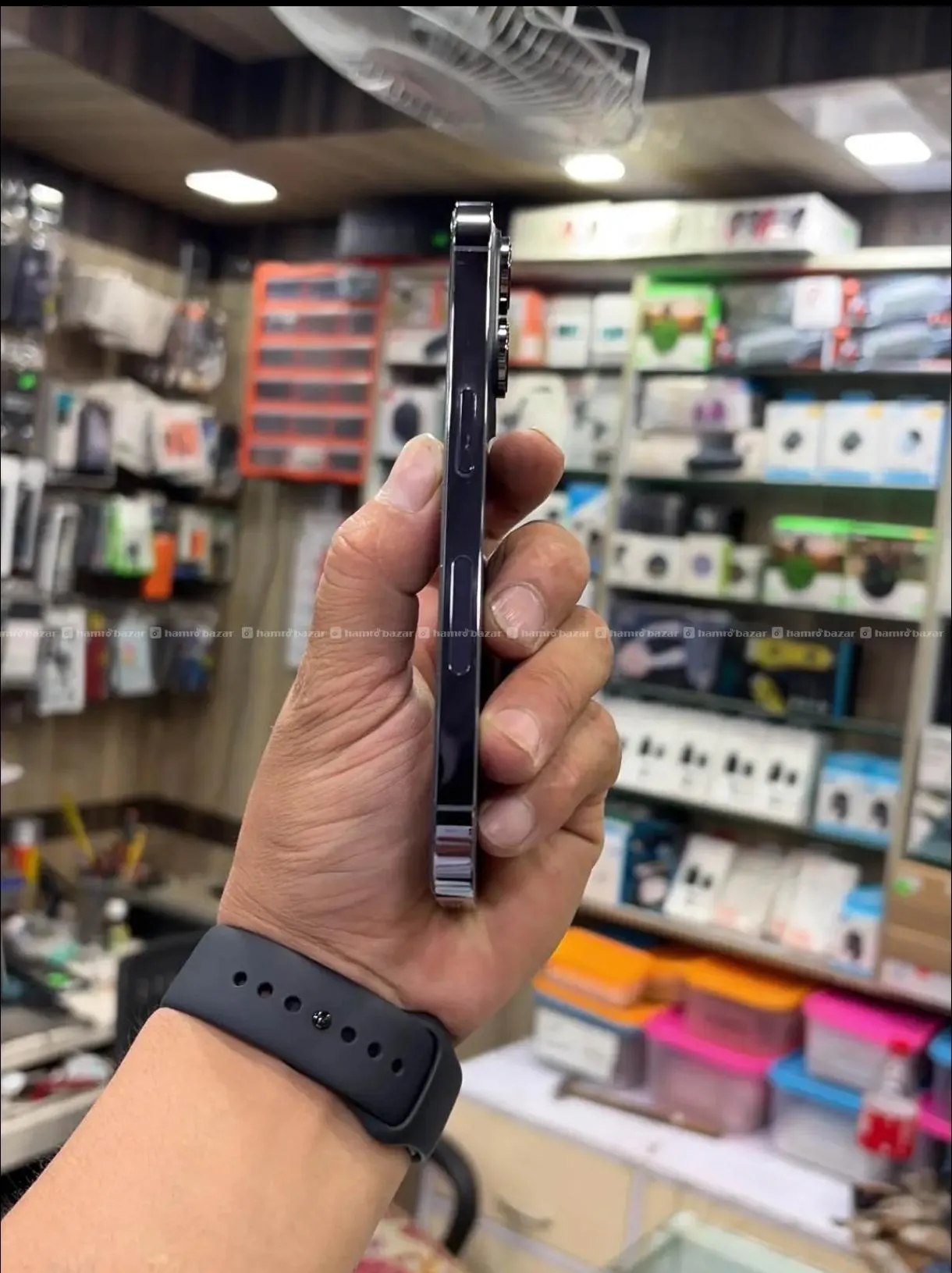 iPhone 14 pro 4