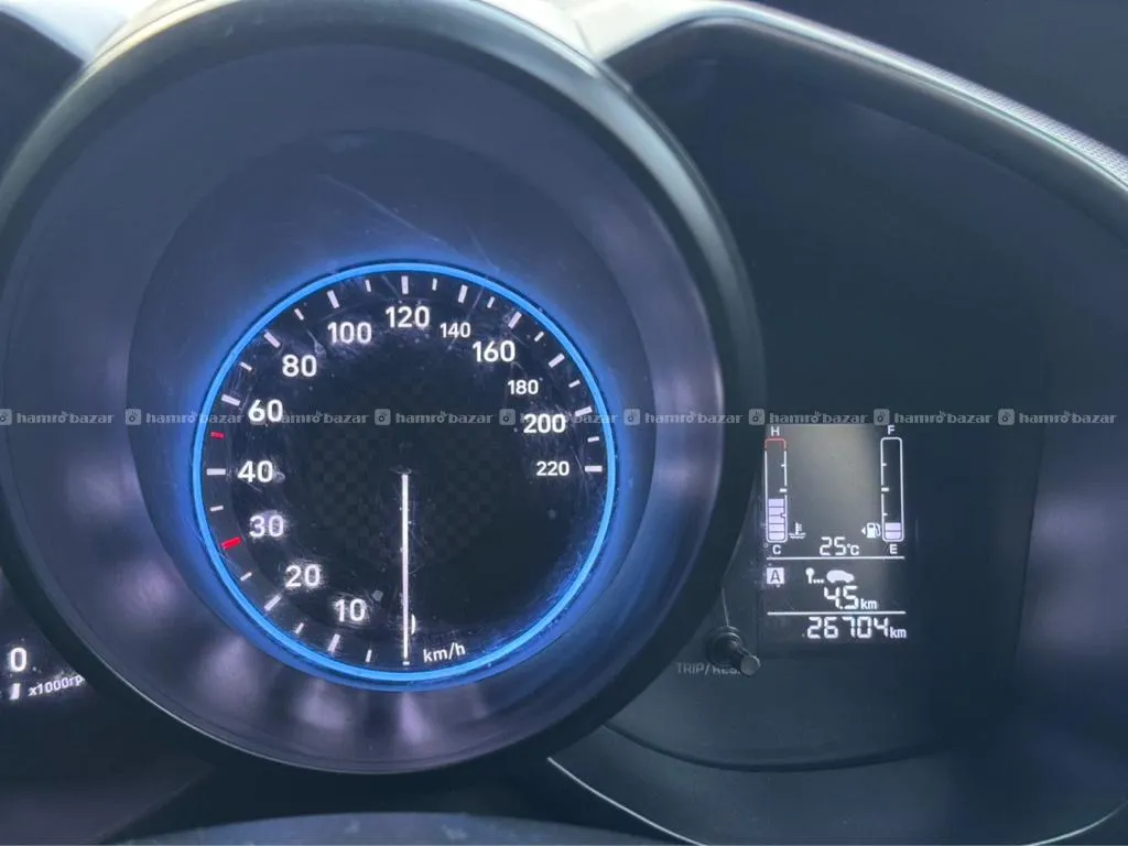 Single Owner | Hyundai Venue S 2021 | 26,700KM Run 3