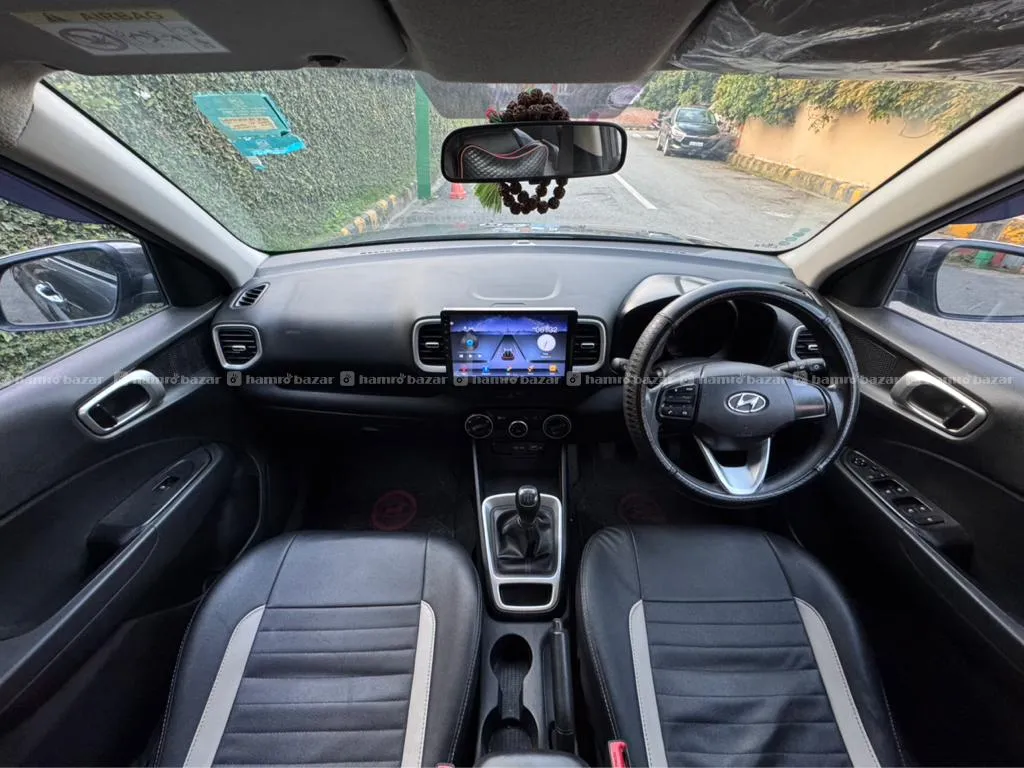 Single Owner | Hyundai Venue S 2021 | 26,700KM Run 2