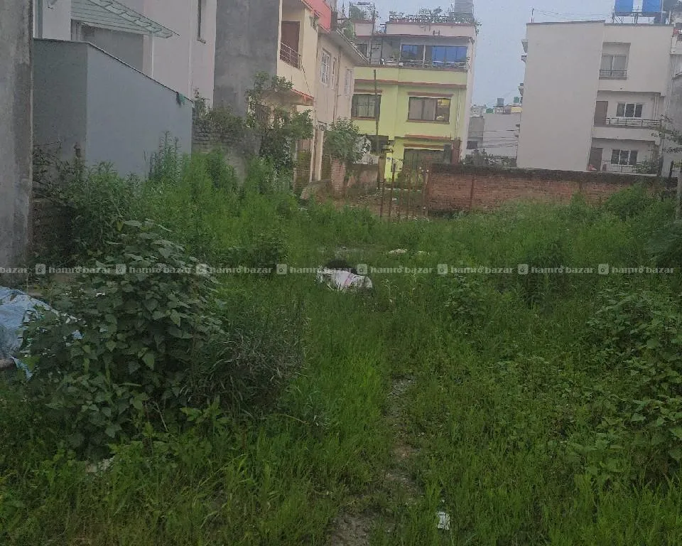 land for sale( near by James college) 3