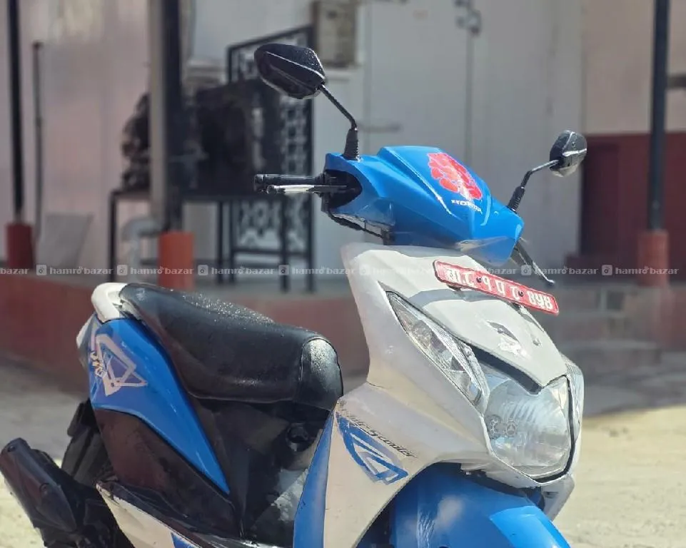 honda Dio - 81 lot 9818846575 or 976-8397661 3