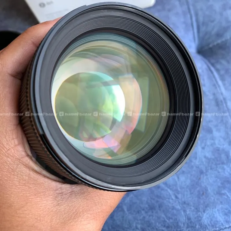 Sigma 85mm 1.4 DG DN 4