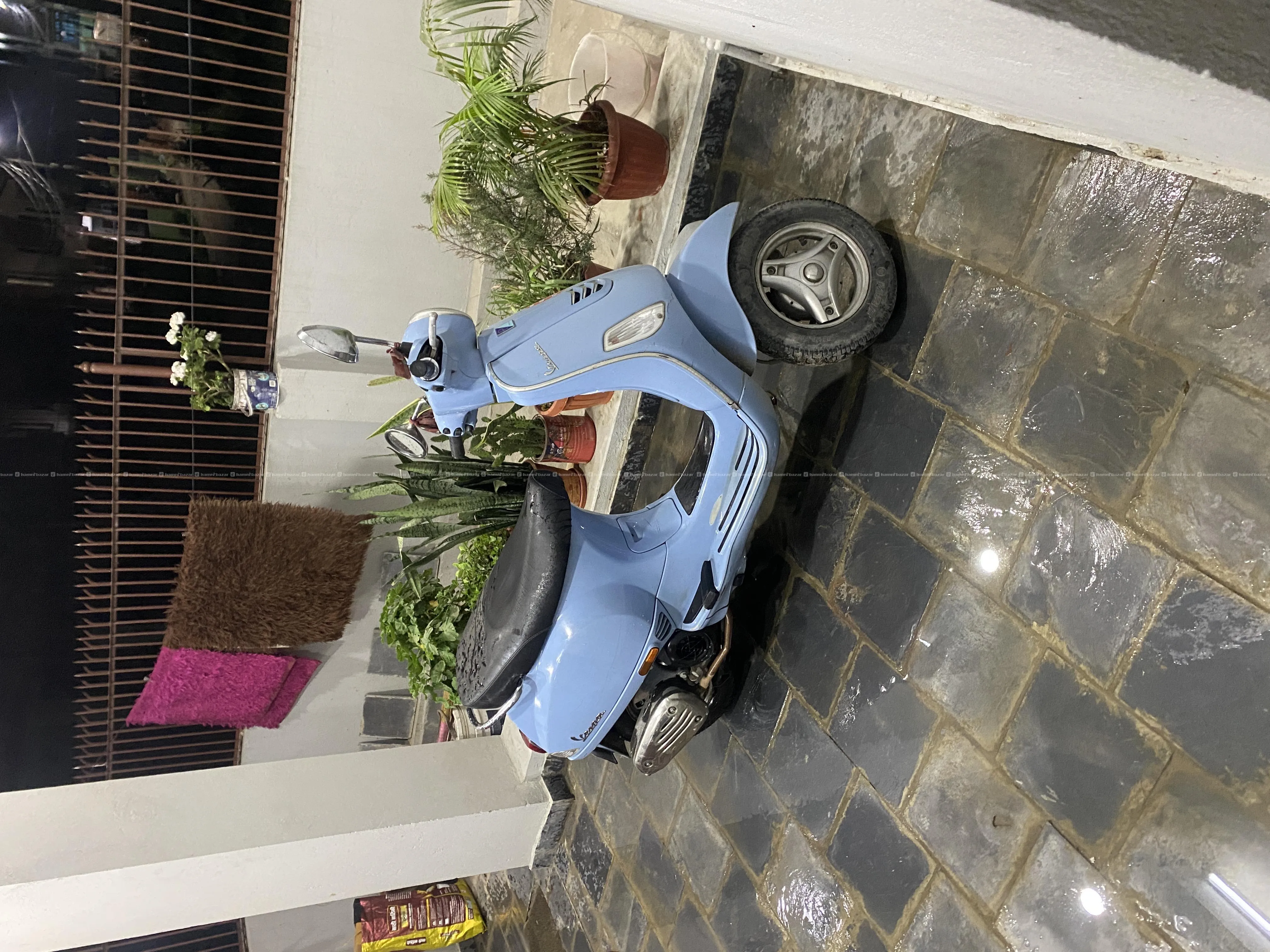 Vespa LX 125 2