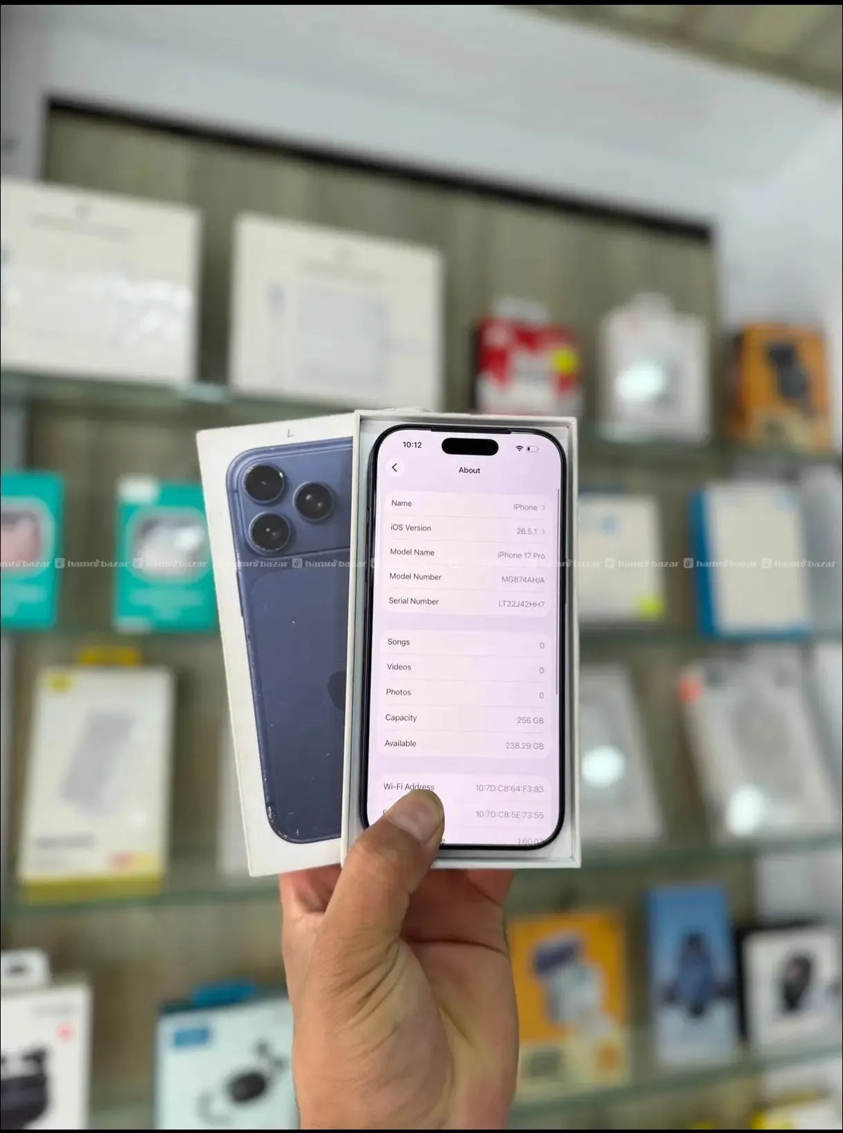 iPhone 17 pro 4