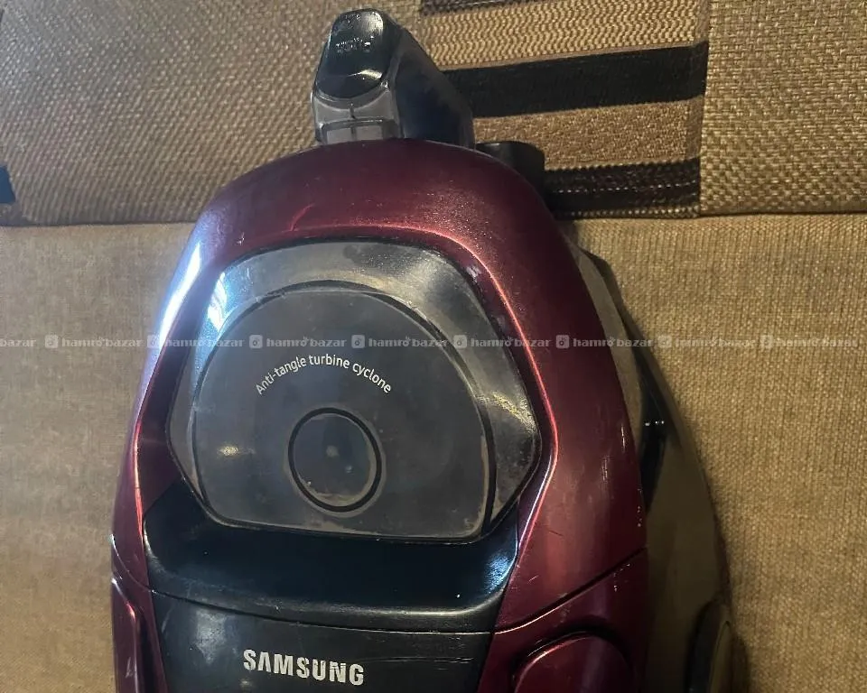 Samsung vacuum cleaner 1800watts 7k 2