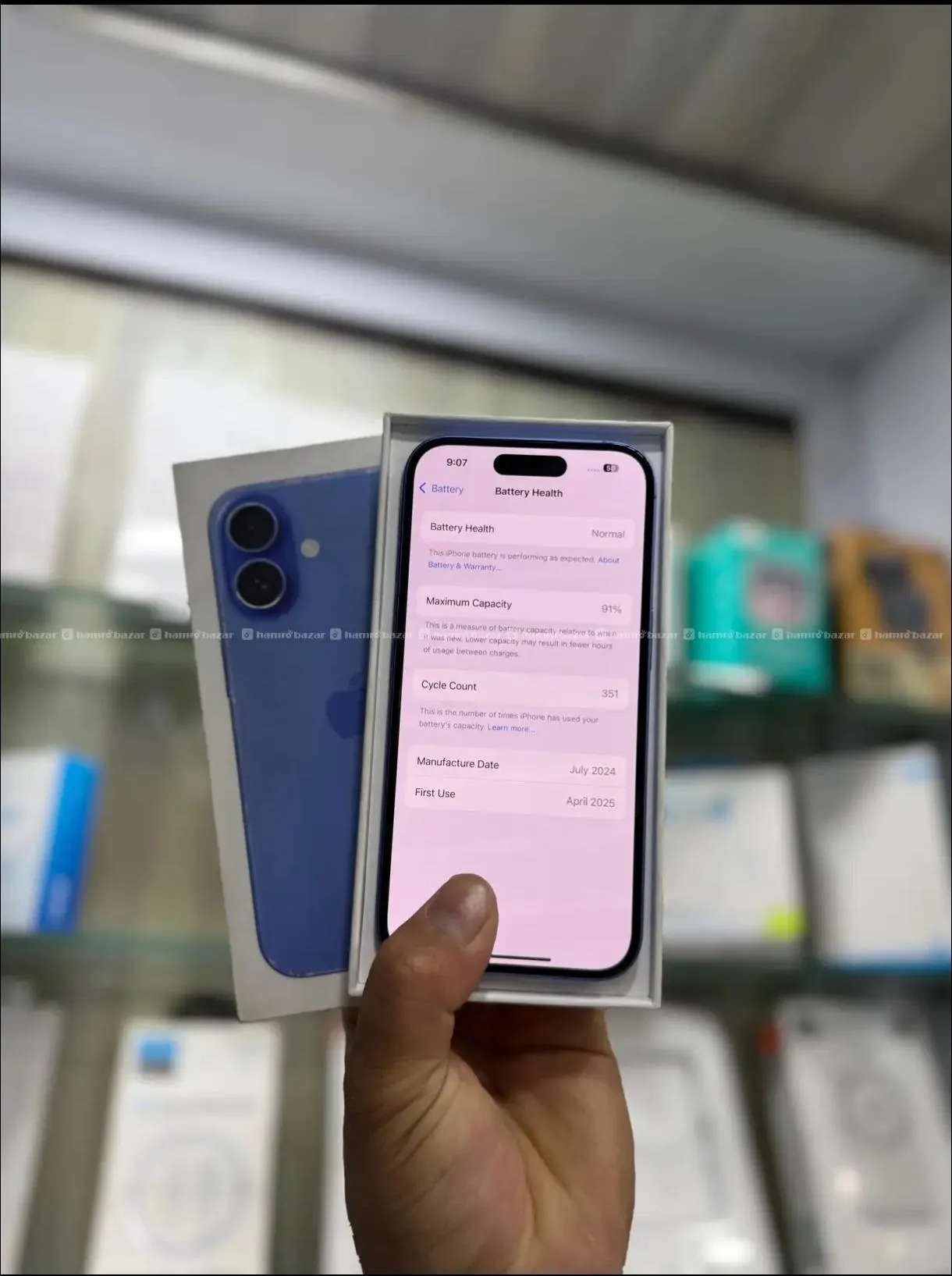 iPhone 16 4