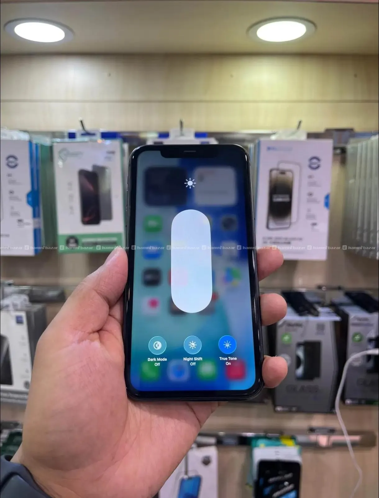 iPhone 11 5