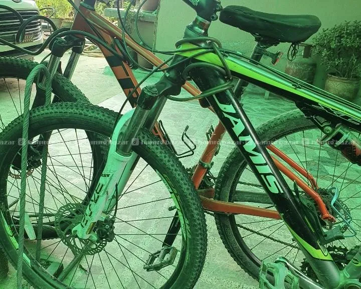 Jamis dakar mountain bike 3