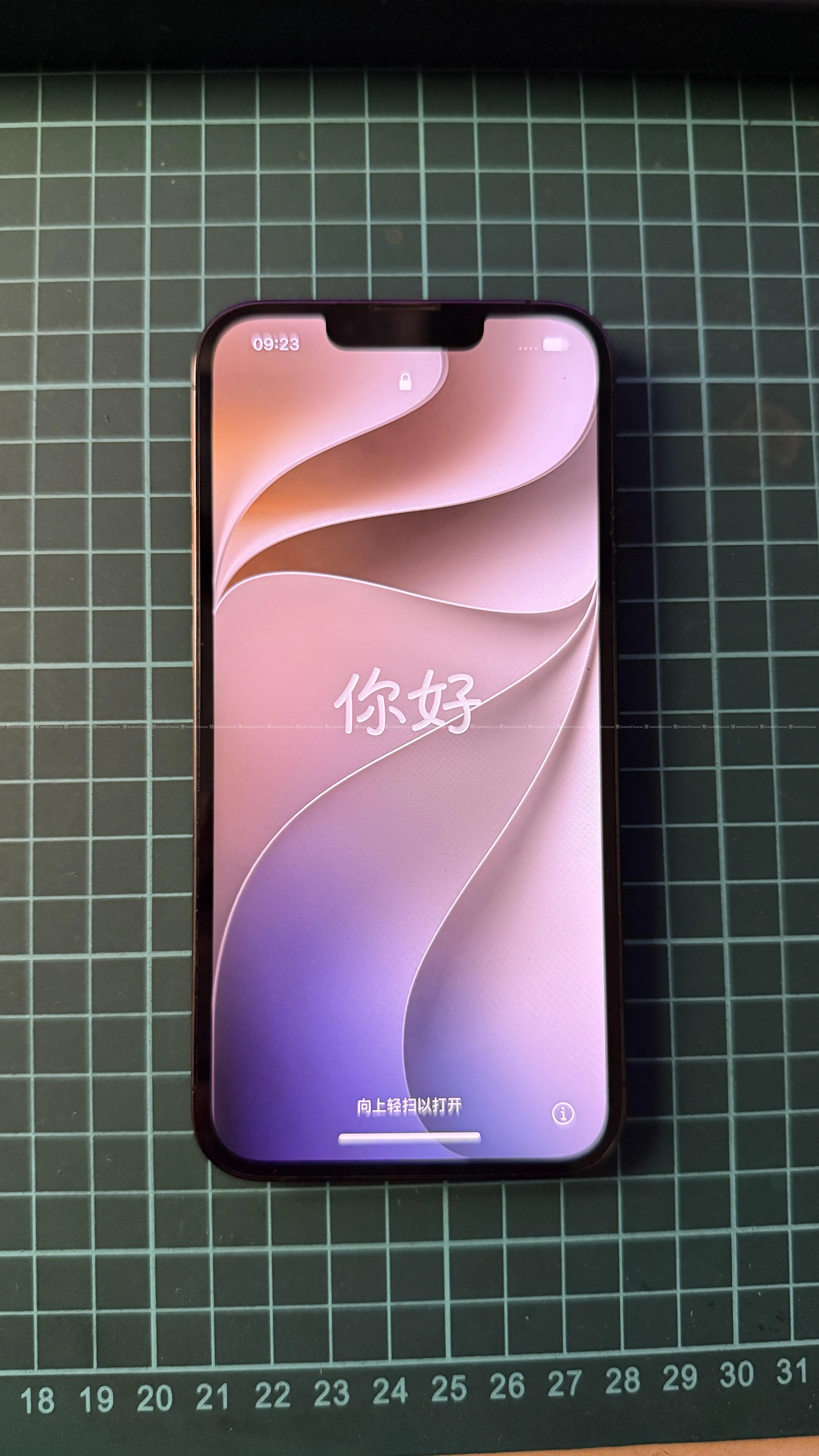 iPhone 13 Pro 128gb 75% battery health 4