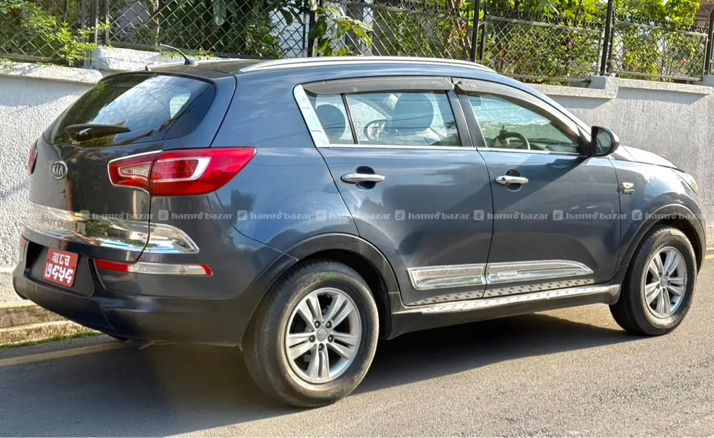 Kia Sportage 2010 Awd Petrol Only 40k Km Fresh Suv 7