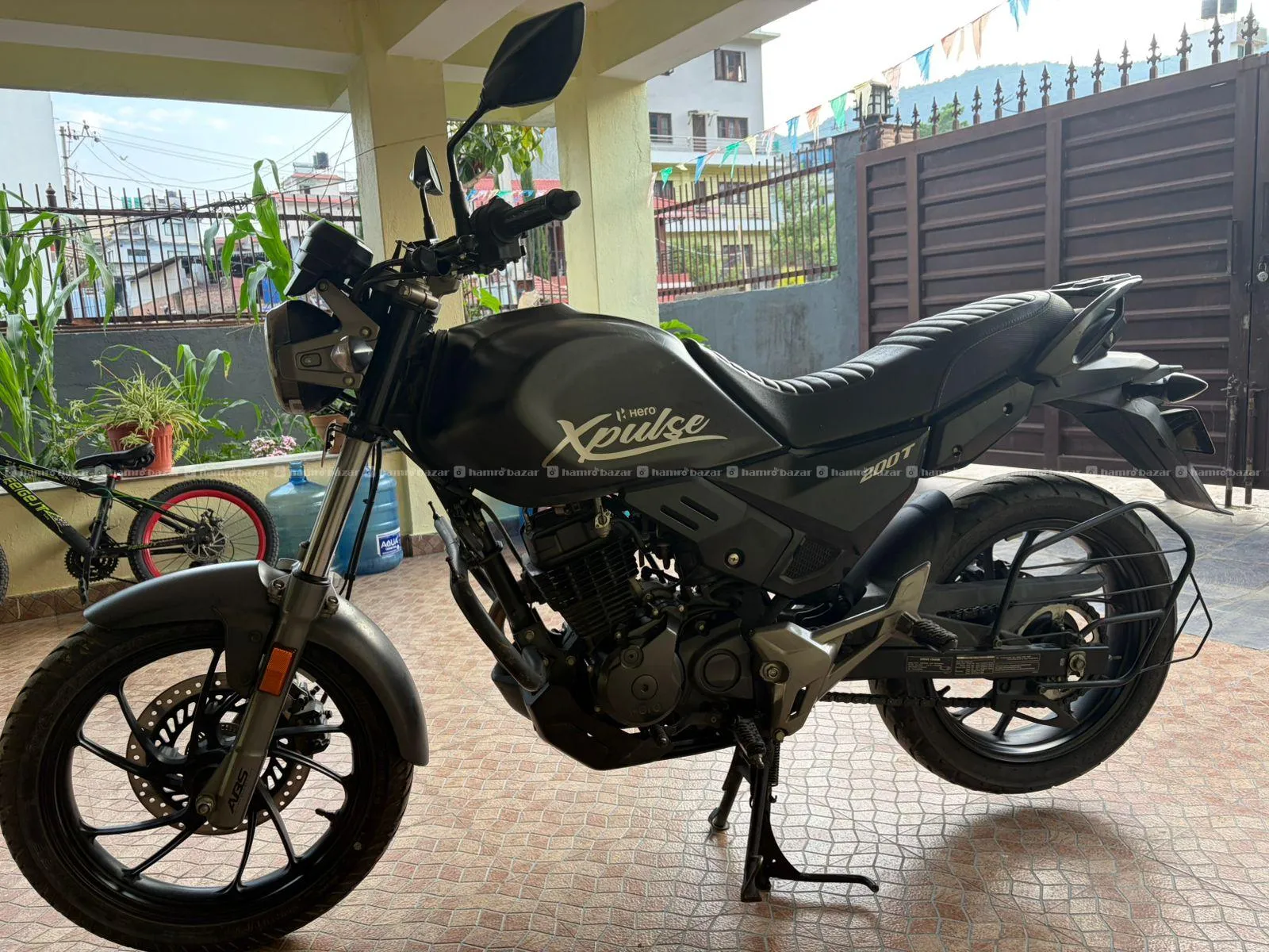 Hero Xpulse 200T 3