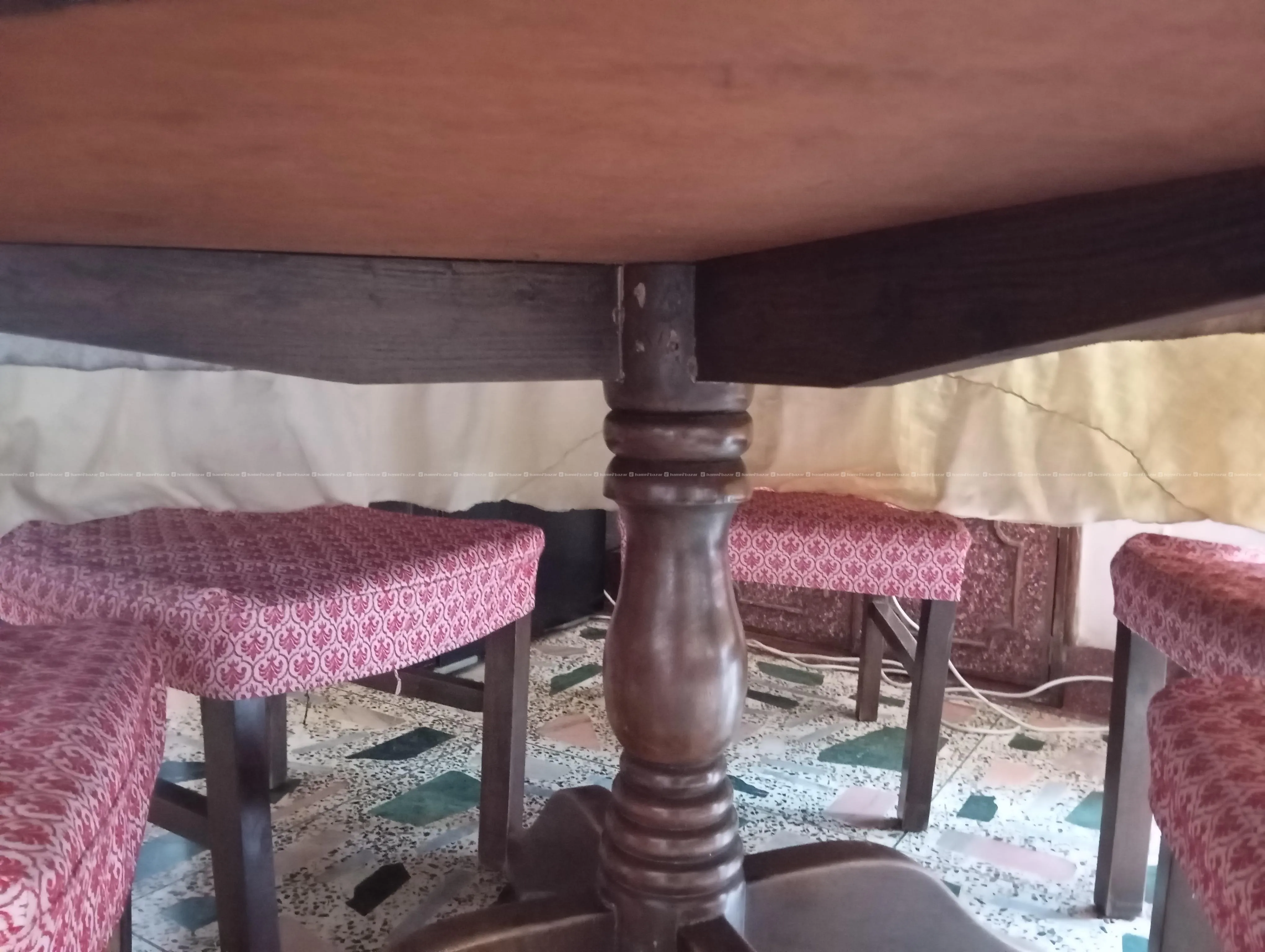 Wooden Dining Table - 6 Seater (Circular) | 5x5ft. 6