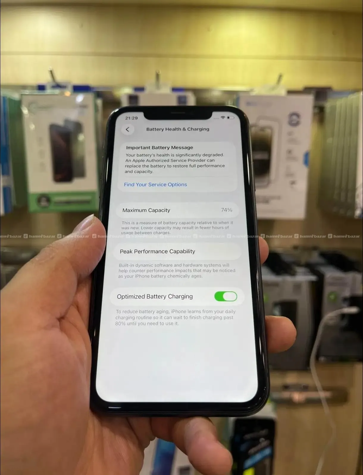 iPhone 11 4