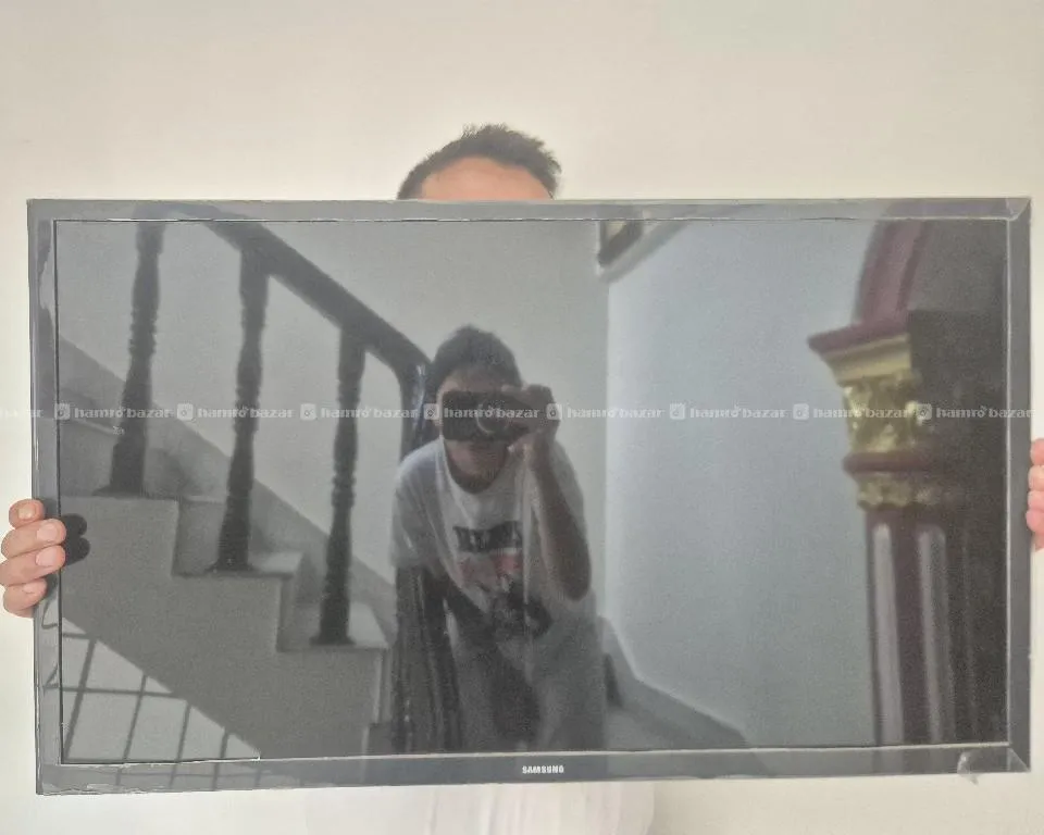 Samsung 32” LED TV (UA32J4005AK) 3