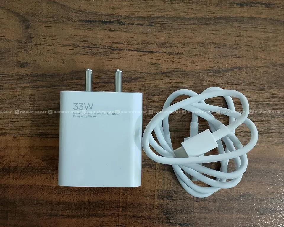 PoCO M4 pro 8+4+128 wi box charger 2