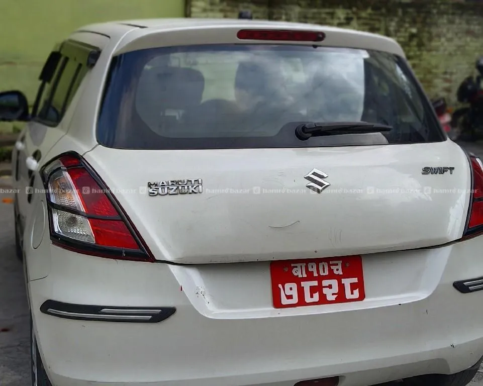 Maruti suzuki swift zxi 2013 model. 5