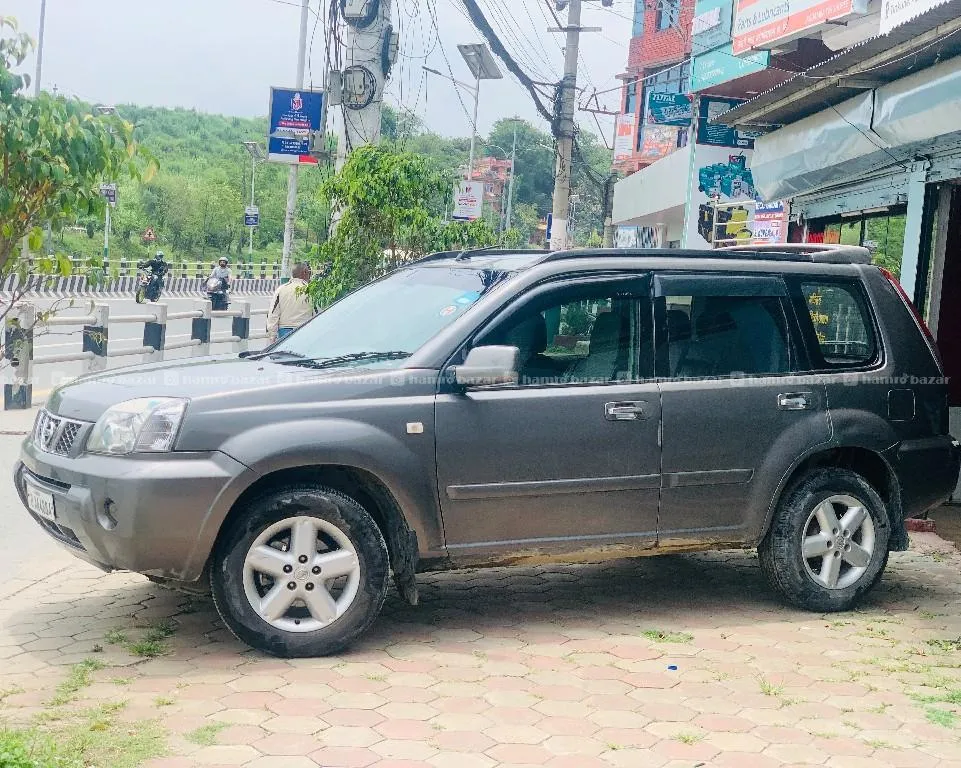 NISSAN X TRAIL FOR SALE 2