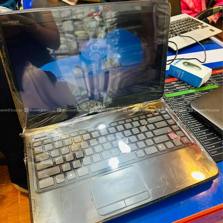 Hami Sanga 15000 Dekhi 30000 Samma Ka Laptop Xa 5