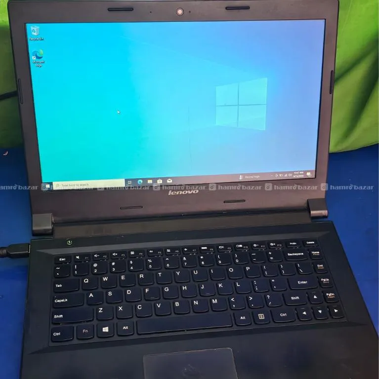 Hami Sanga 11000 Dekhi 30000 Samma Ka Laptop Xa 7