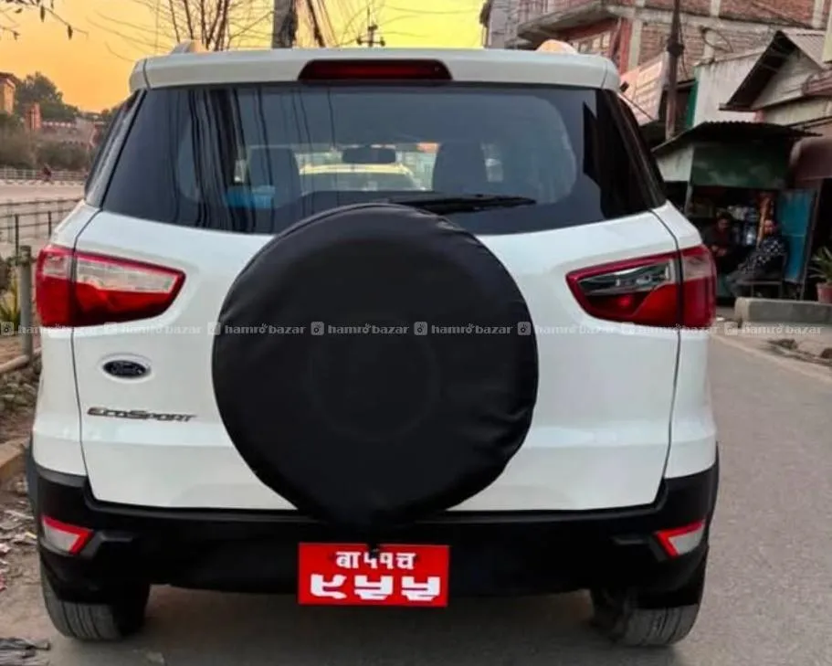 EcoSport trend 2013 3