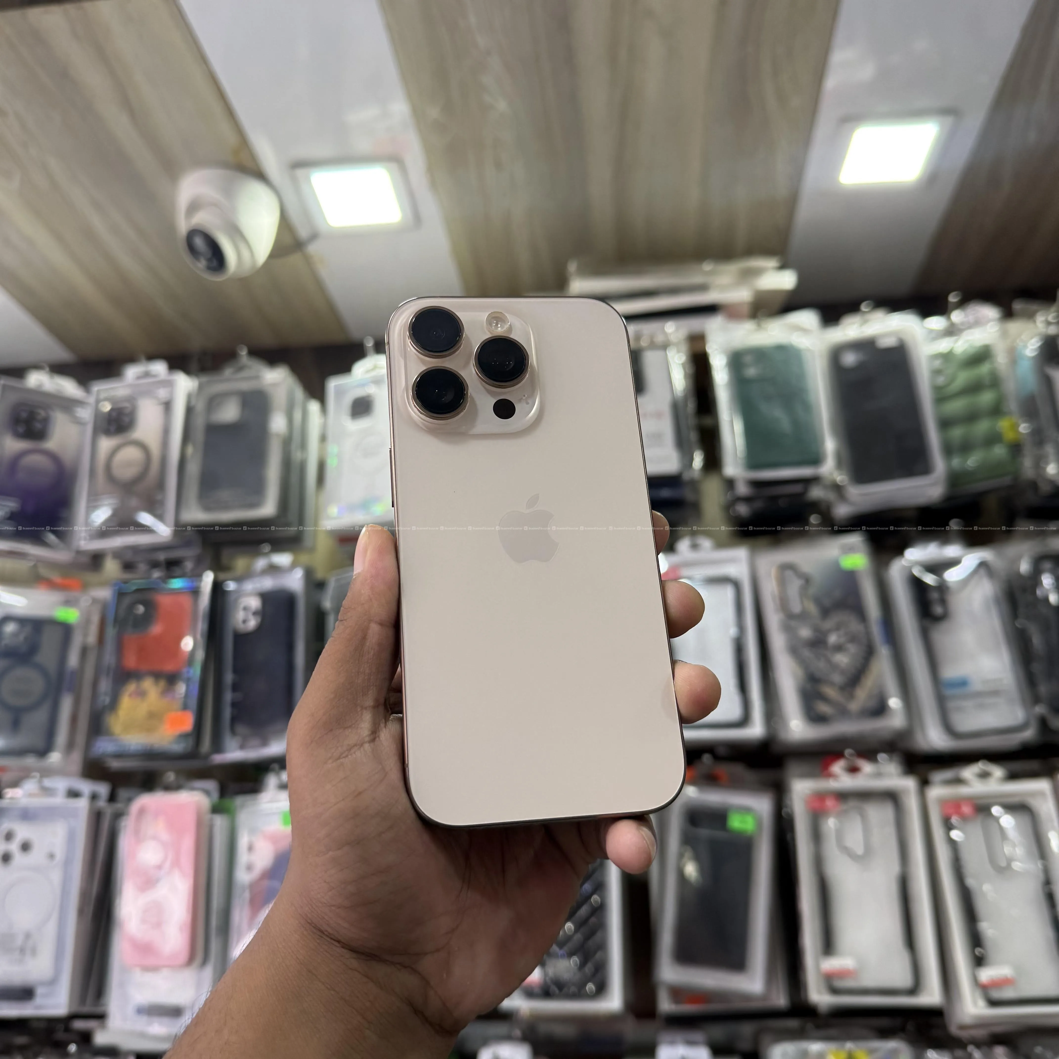 IPhone 16 PRO ( 256GB ) - Available Now 4