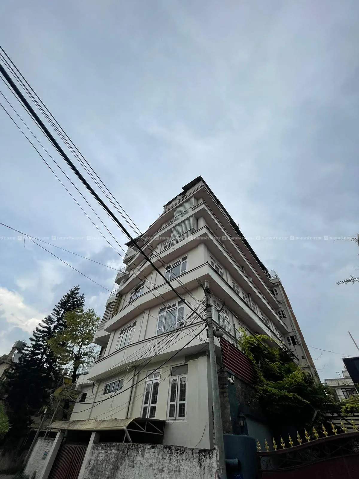 COMMERCIAL BUILDING FOR RENT – BAKHUNDOLE,PULCHOWK 7