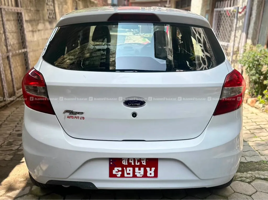 Ford Figo Trends Single Hand Car With Airbags 5
