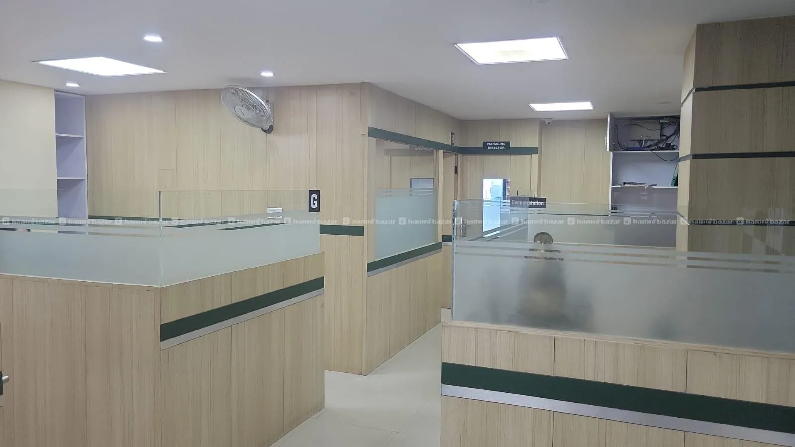 Office / consultancy for sale at prime location 2